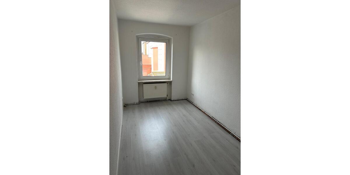 Etagenwohnung Eberswalde - 3 Zimmer, 62 m&sup2;, 558&euro; | Angebot:26020464