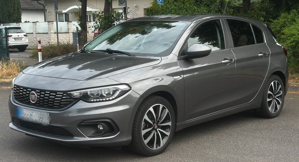 Fiat Tipo 72.187 km 11.900 &euro; Sankt Augustin 53757