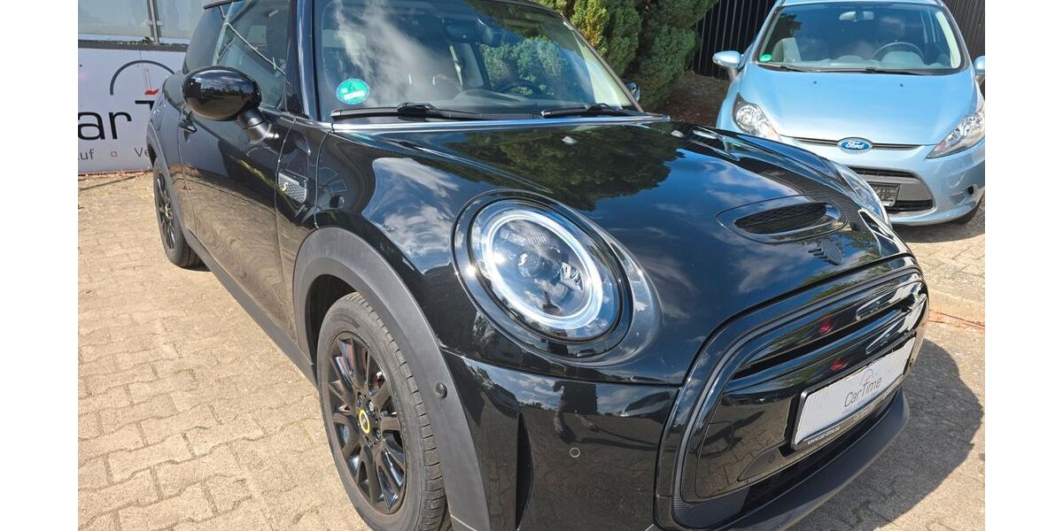 Mini Cooper SE 33.000 km 20.990 &euro; Neubrandenburg 17036