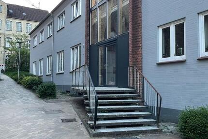 Zentrale 4,5-Zimmer-EG-Wohnung in Flensburg - für WG's & Paare