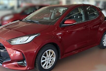 Toyota Yaris 54.100 km 17.490 &euro; Dittenheim 91723