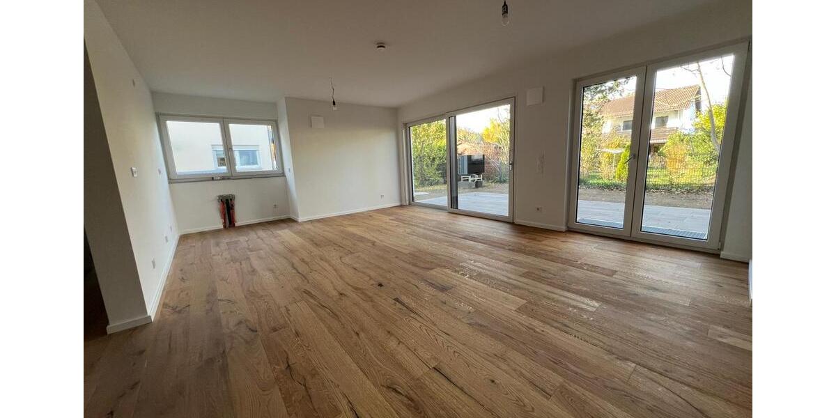 Reihenhaus München Allach-Untermenzing - 5 Zimmer, 135 m&sup2;, 1.184.000&euro; | Angebot:25634623