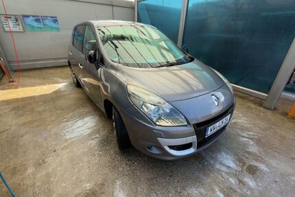 Renault Scenic 127.000 km 2.899 &euro; Ebernhahn 56424