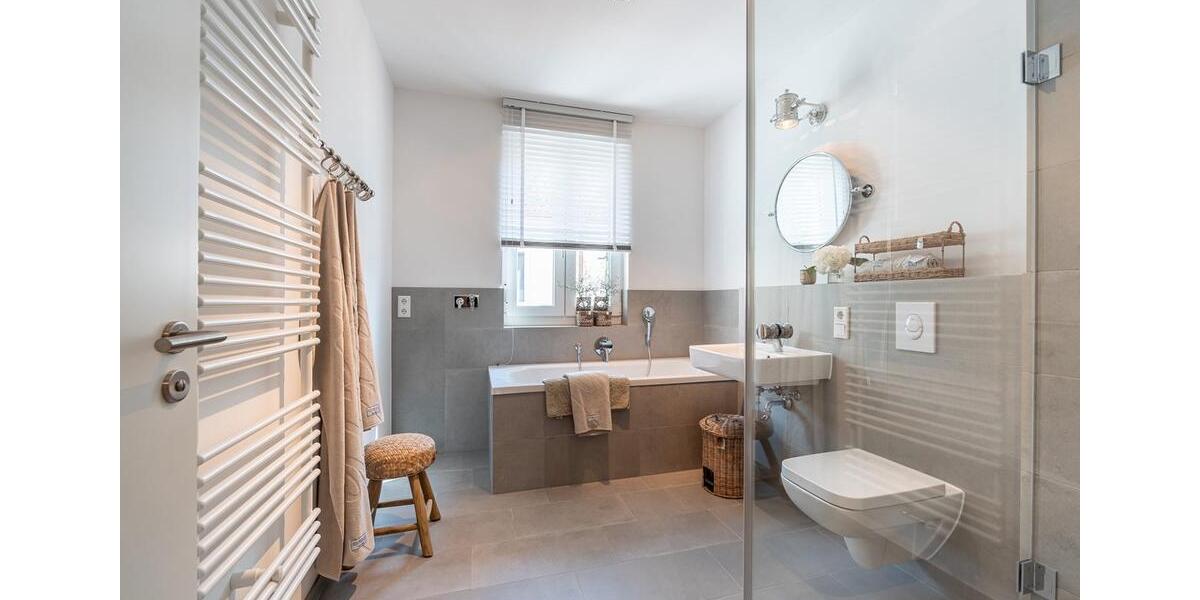 Reihenhaus Beelitz - 4 Zimmer, 107 m&sup2;, 2.075&euro; | Angebot:25365970