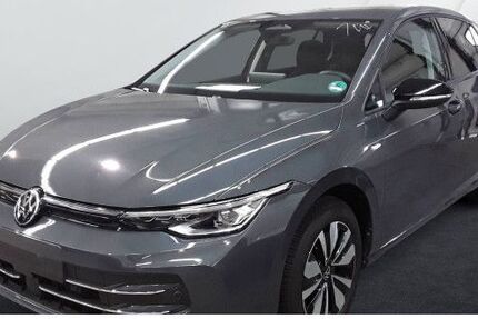 VW Golf 26.559 km 26.666 &euro; Berlin 12105
