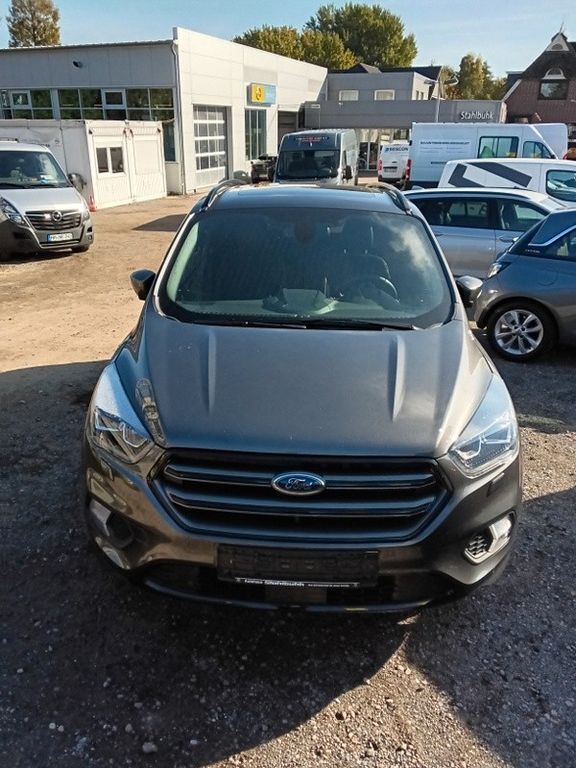 Ford Kuga 90.727 km 16.900 € Hamburg 21039