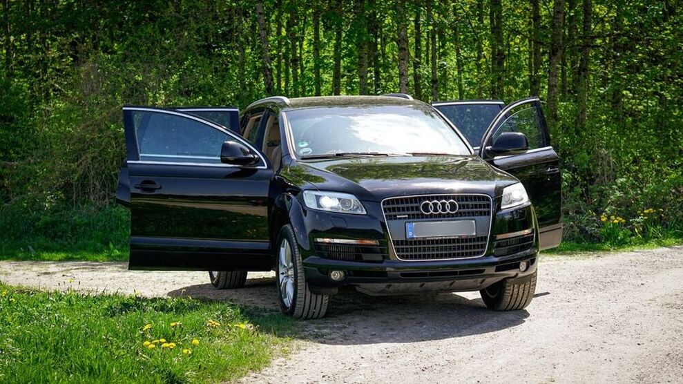 Q7
