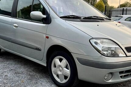 Renault Scenic 194.601 km 1.800 € Schwelm 58332