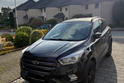 Ford Kuga 220.000 km 12.500 € Bielefeld 33739