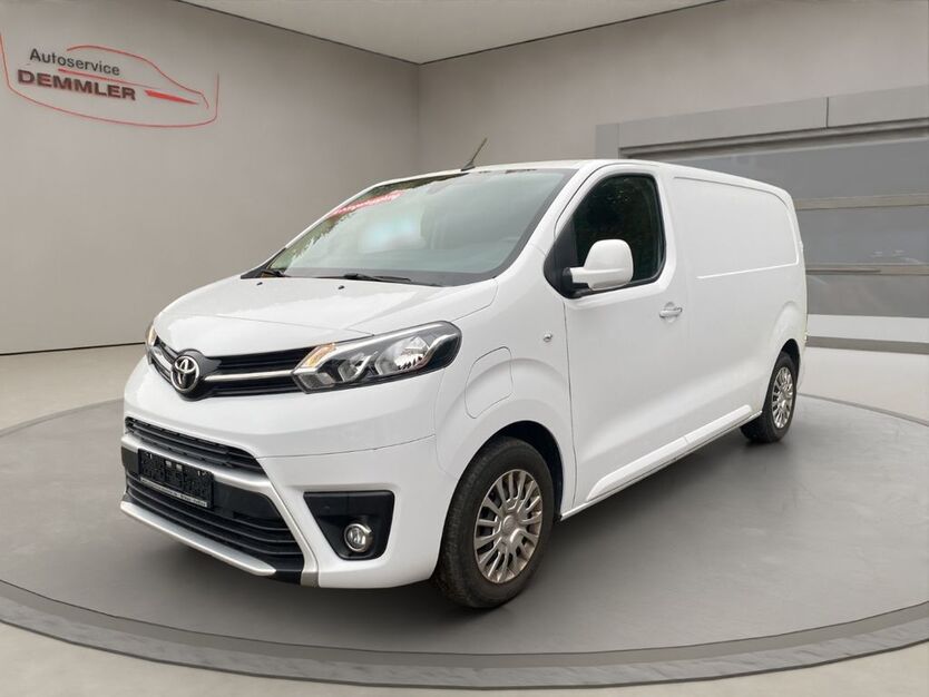 Toyota Proace (Verso) 61.000 km 26.900 € Wilkau-Haßlau 08112