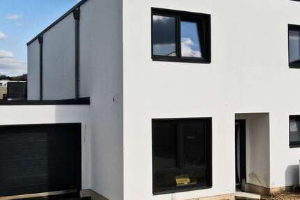 Haus zum Kaufen in Wassenberg 459.000 € 160 m² 5 zimmer