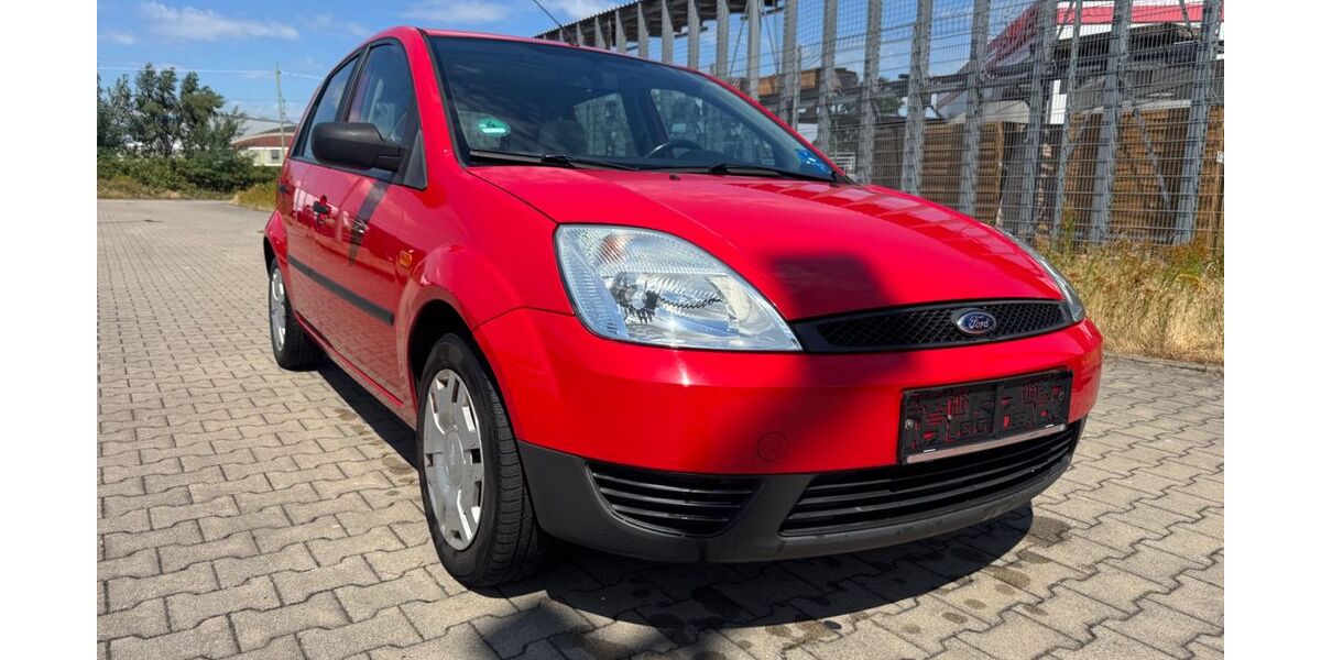 Ford Fiesta 92.577 km 1.200 &euro; Rees 46459