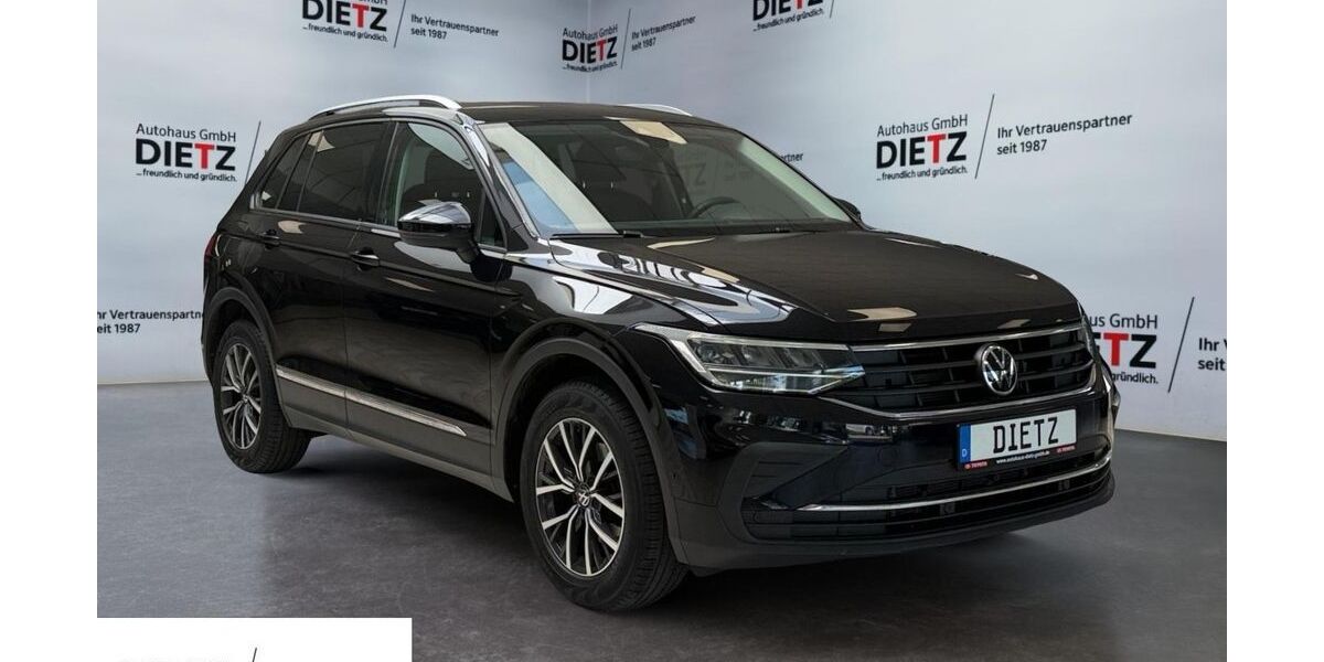 VW Tiguan 84.050 km 23.770 &euro; Wildau 15745