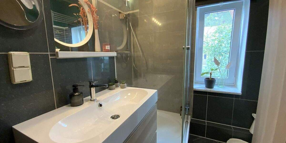 Etagenwohnung Sömmerda - 5 Zimmer, 134 m&sup2;, 210.000&euro; | Angebot:25211201