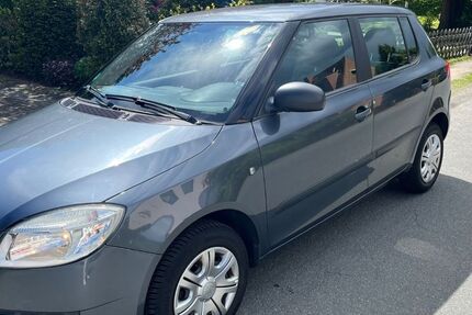 Skoda Fabia 152.700 km 2.700 &euro; Bremen 28329