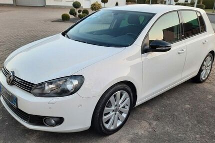 VW Golf 94.500 km 7.990 &euro; Wolfsburg 38444