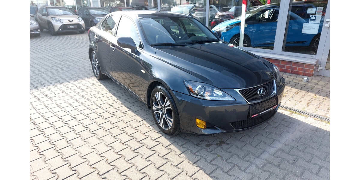 Lexus IS 250 146.137 km 8.000 &euro; Wildau 15745