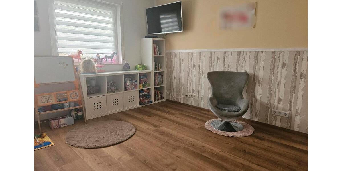 Etagenwohnung Haßloch - 7 Zimmer, 165 m&sup2;, 410.000&euro; | Angebot:26439598