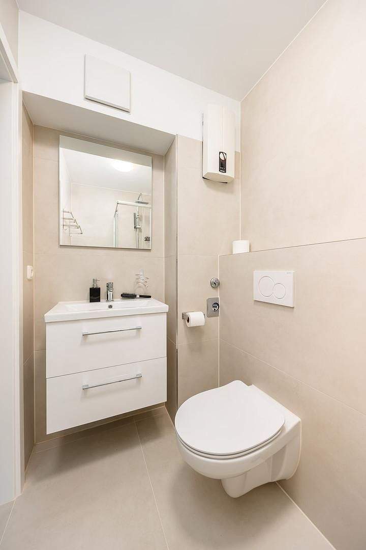 Komplett saniertes und vollausgestattest Premium-Apartment direkt an der RWTH! 1 zimmer