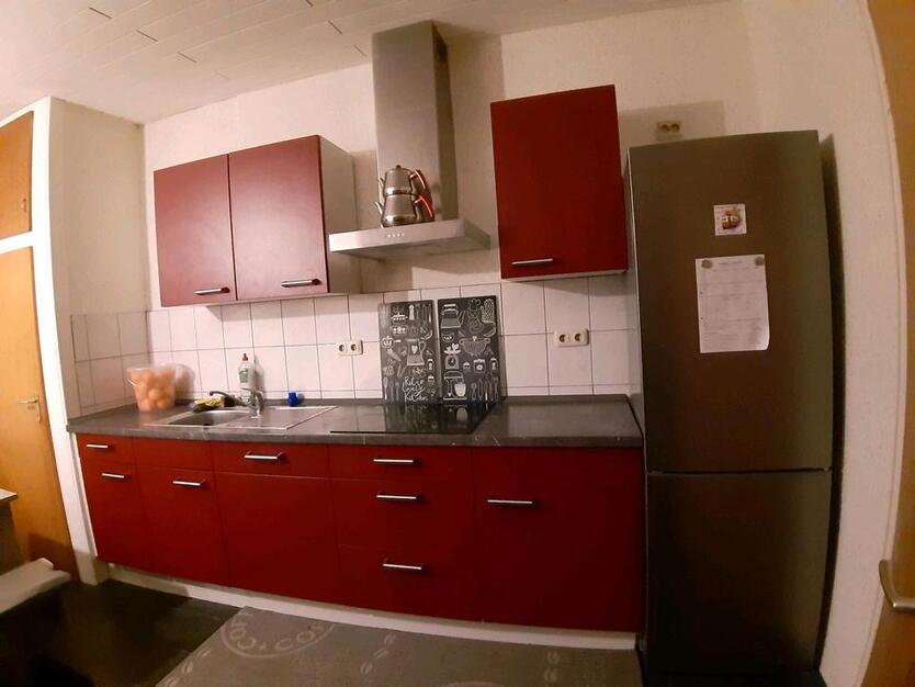 Reihenmittel Haus in schöner Lage zu verkaufen Provisionsfrei