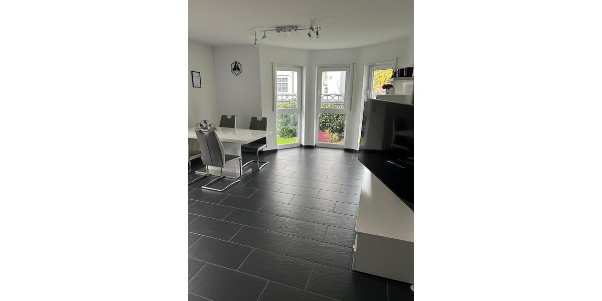 Vermietung Haus LU-Ruchheim, Komplett ausgestattet 5 zimmer