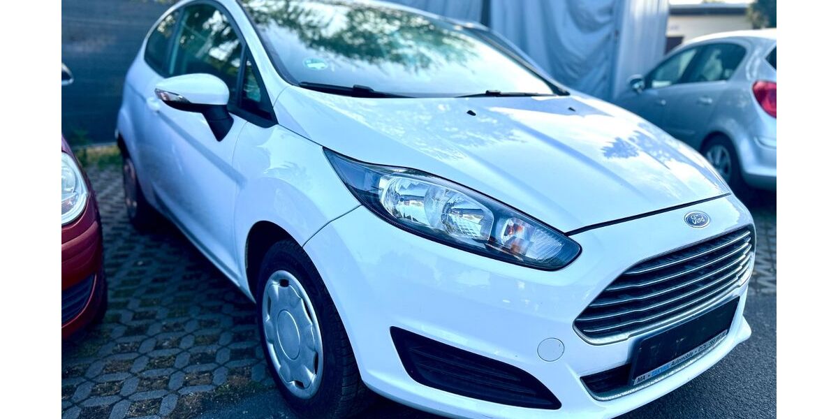 Ford Fiesta 188.000 km 2.890 &euro; Mühlheim am Main 63165