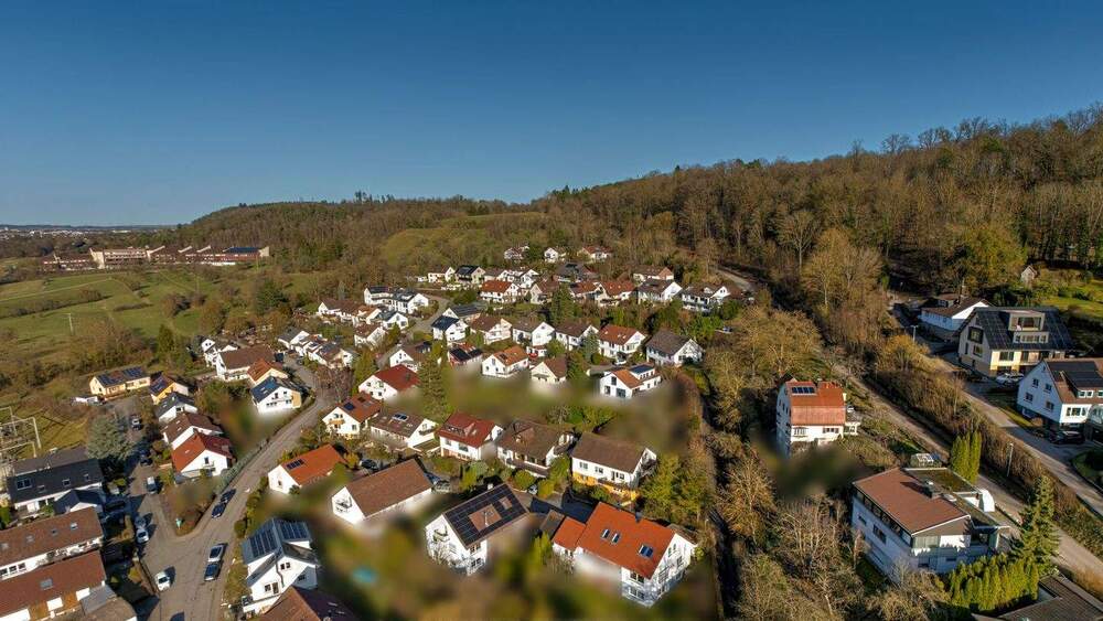 Einfamilienhaus Herrenberg - 6 Zimmer, 234 m&sup2;, 875.000&euro; | Angebot:25472242