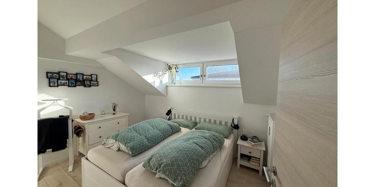 Dachgeschoßwohnung Ingolstadt Münchener Straße - 3.5 Zimmer, 68 m&sup2;, 339.000&euro; | Angebot:26123021