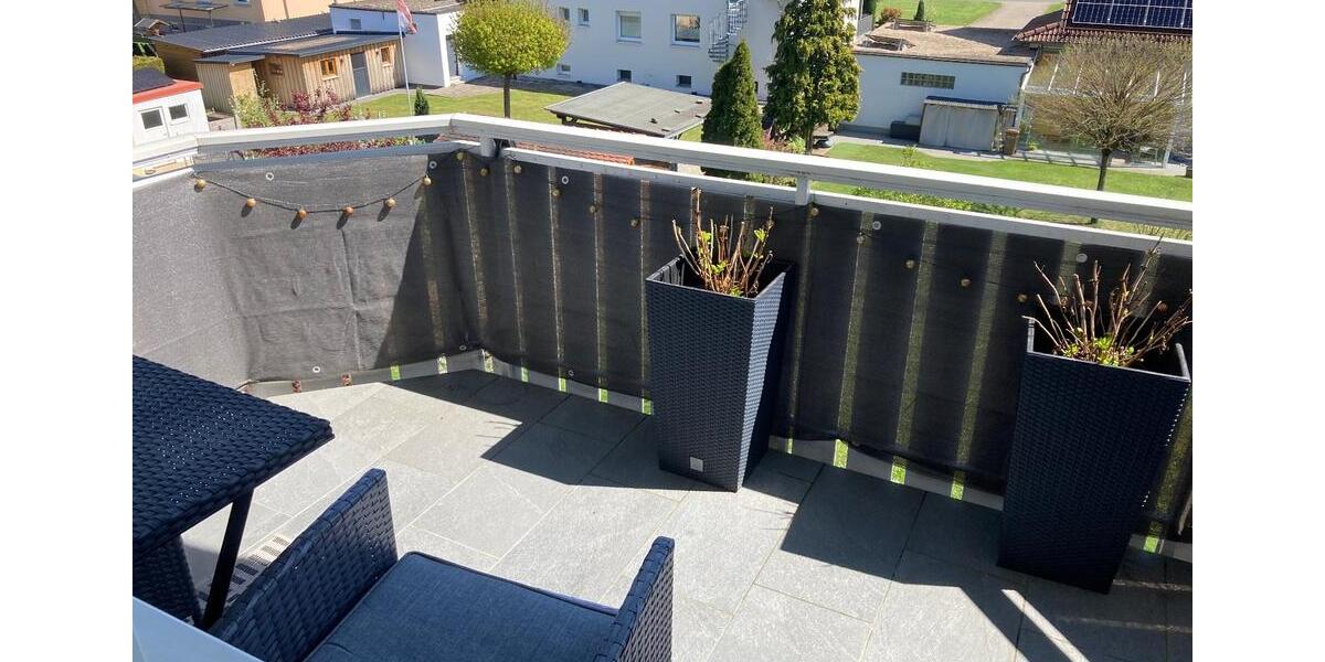 Dachgeschoßwohnung Memmelsdorf - 3 Zimmer, 82 m&sup2;, 800&euro; | Angebot:26351914