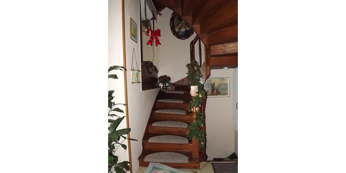 Doppelhaushälfte Recklinghausen Hochlarmark - 3 Zimmer, 71 m&sup2;, 175.000&euro; | Angebot:24424320