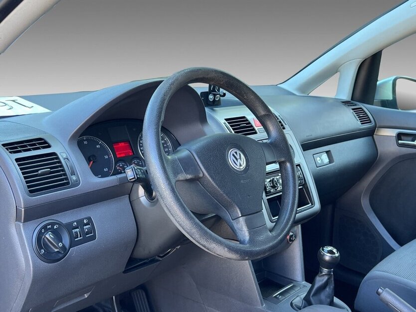 Touran 1.9 TDI Klima AHK Tempo Kupplung !