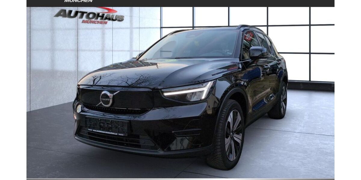 Volvo XC40 18.500 km 29.990 &euro; München 81825