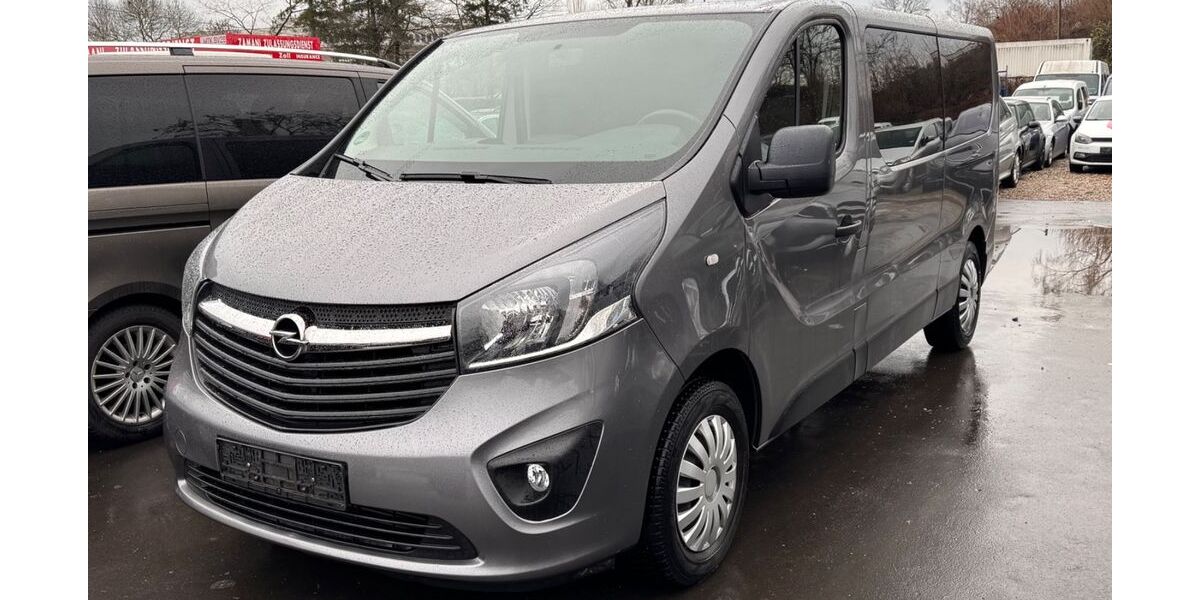 Opel Vivaro 154.800 km 13.899 &euro; Frankfurt 60486