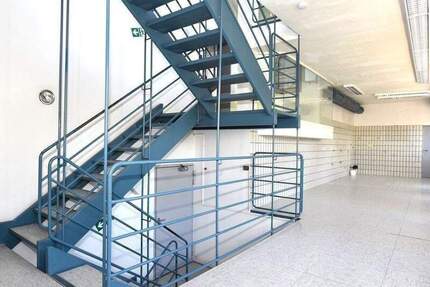 TOP Gewerbefläche: geräumige ca. 320m² im Industrial-Design zimmer