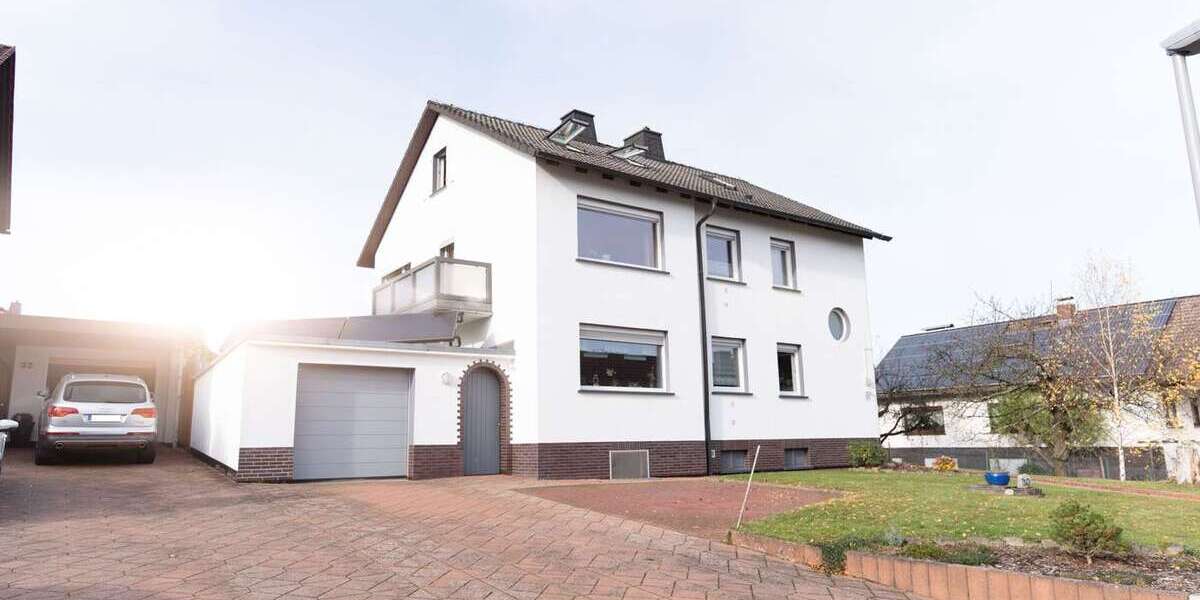 Haus zum Kaufen in Lohfelden Vollmarshausen 449.000 € 207 m² 10 zimmer