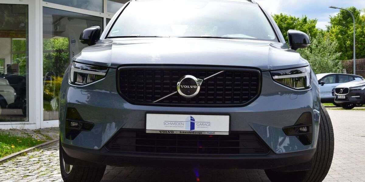 Volvo XC40 30.122 km 33.400 &euro; Frankfurt (oder) 15236