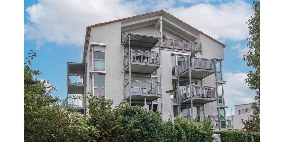 Vorteil Erbpacht! Moderne 4-Zimmer-Wohnung mit 2 Balkonen und TG-Stellplatz in Mannheim 4 zimmer