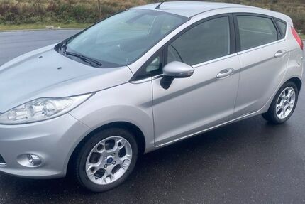 Ford Fiesta 99.800 km 5.700 &euro; Buxtehude 21614