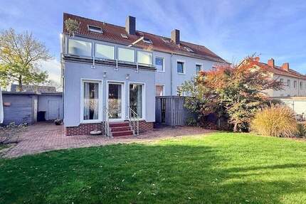 Mehr Möglichkeiten für individuelle Wohnideen: Mehrfamilienhaus mit vier Wohnungen in der Kernstadt 1 zimmer