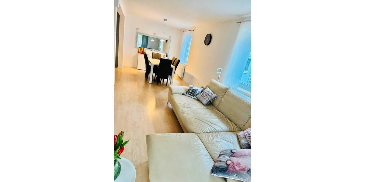 Doppelhaushälfte Künzelsau - 6 Zimmer, 180 m&sup2;, 499.000&euro; | Angebot:26822133