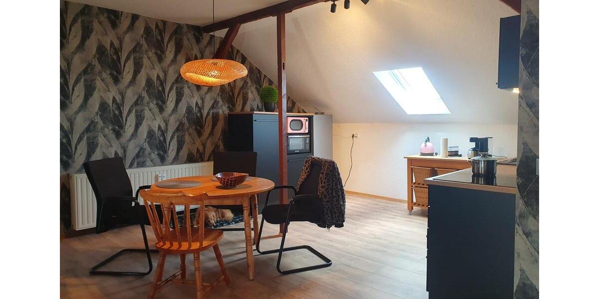 Dachgeschoßwohnung Naumburg (Saale) - 3 Zimmer, 85 m&sup2;, 500&euro; | Angebot:26338493