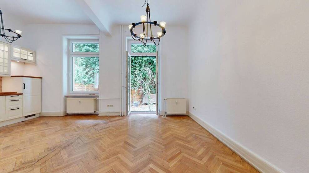 Charmante AltbauWohnung mit Gartenidylle