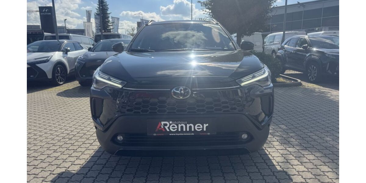 Toyota Corolla Cross 3.500 km 38.890 &euro; Dachau 85221