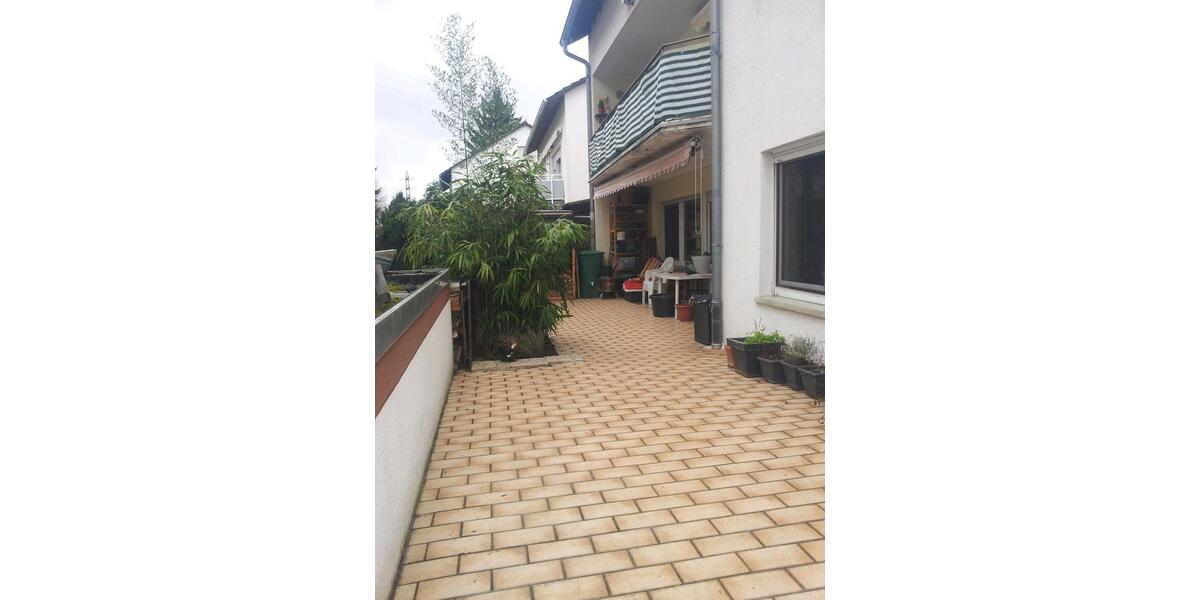 Erdgeschoßwohnung Sulzbach (Taunus) - 4 Zimmer, 90 m&sup2;, 1.450&euro; | Angebot:25634109