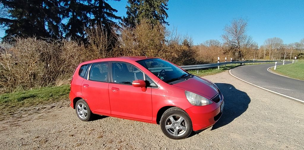Honda Jazz 162.000 km 2.350 &euro; Eckartsberga 06648