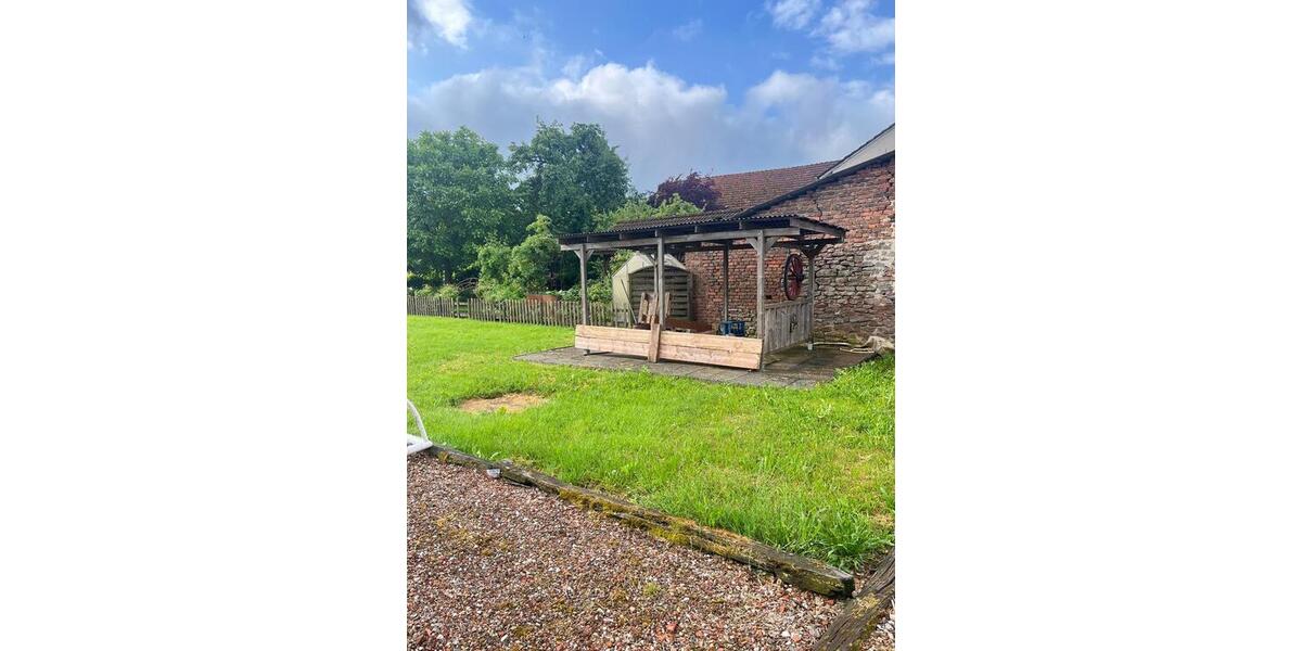 Bauernhaus, Landhaus Schenklengsfeld - 6 Zimmer, 156 m&sup2;, 120.000&euro; | Angebot:26857849