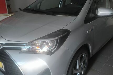 Toyota Yaris 94.000 km 11.900 &euro; Völklingen 66333