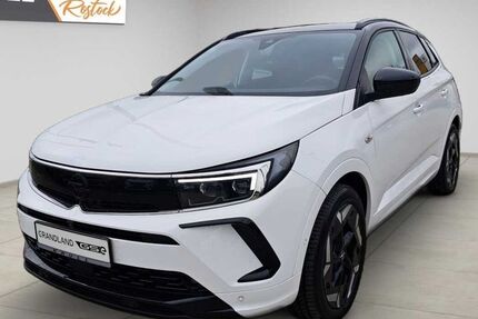 Opel Grandland (X) 15.846 km 33.890 &euro; Rostock 18146
