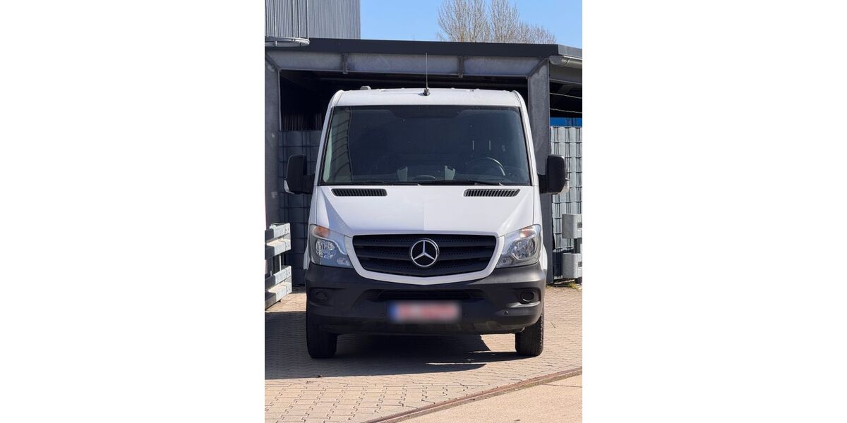 Mercedes-Benz Sprinter 149.900 km 12.899 &euro; Hamburg 22113