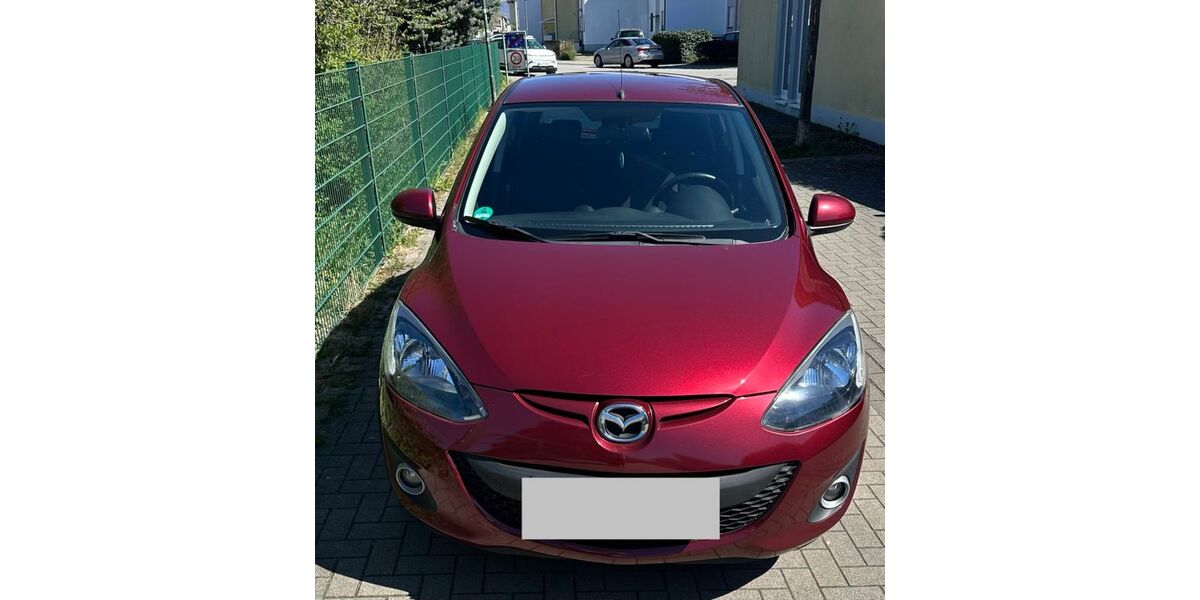 Mazda 2 129.000 km 4.300 &euro; Schwetzingen 68723